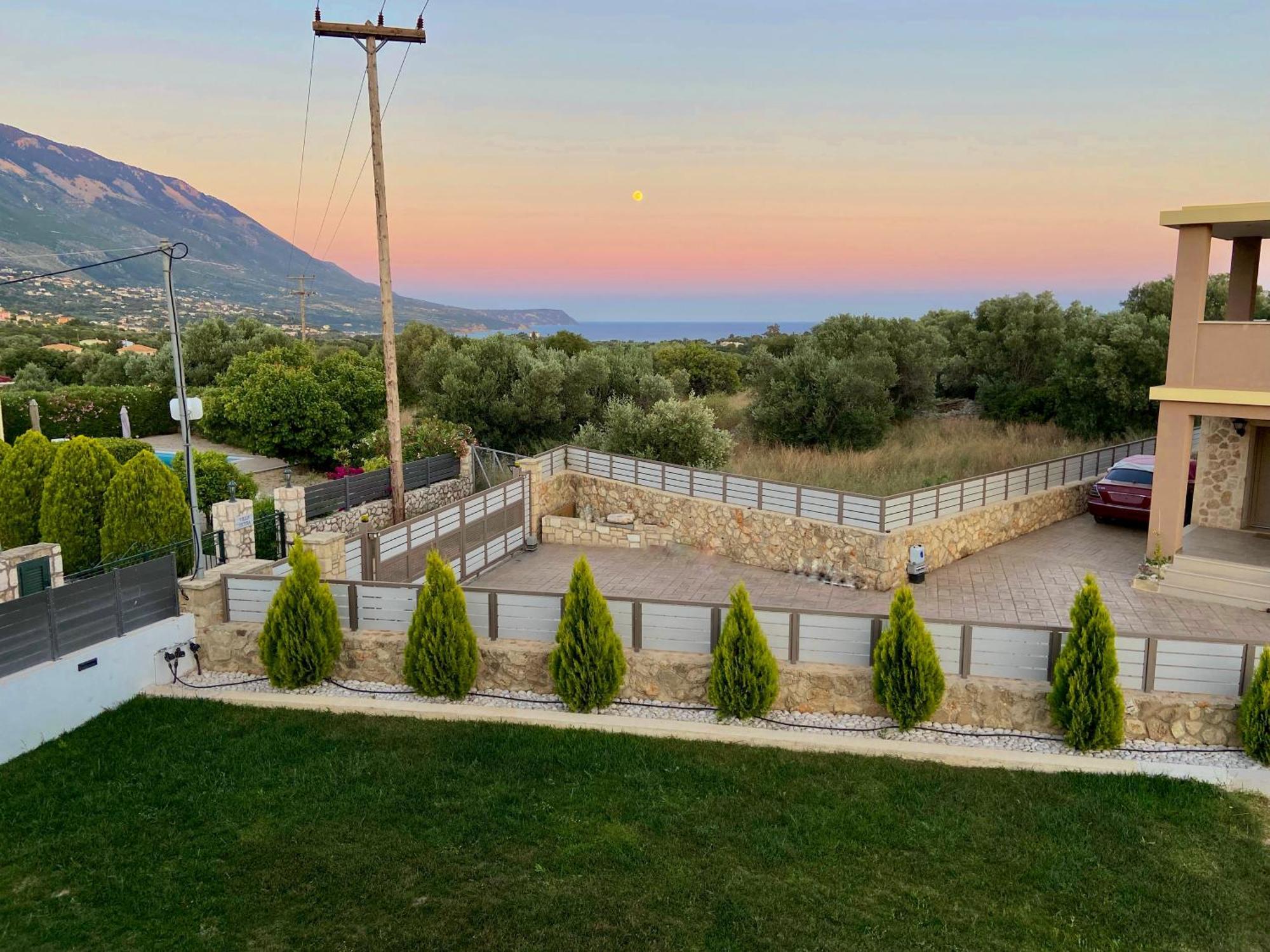 Taras Residence Karavados Exterior photo
