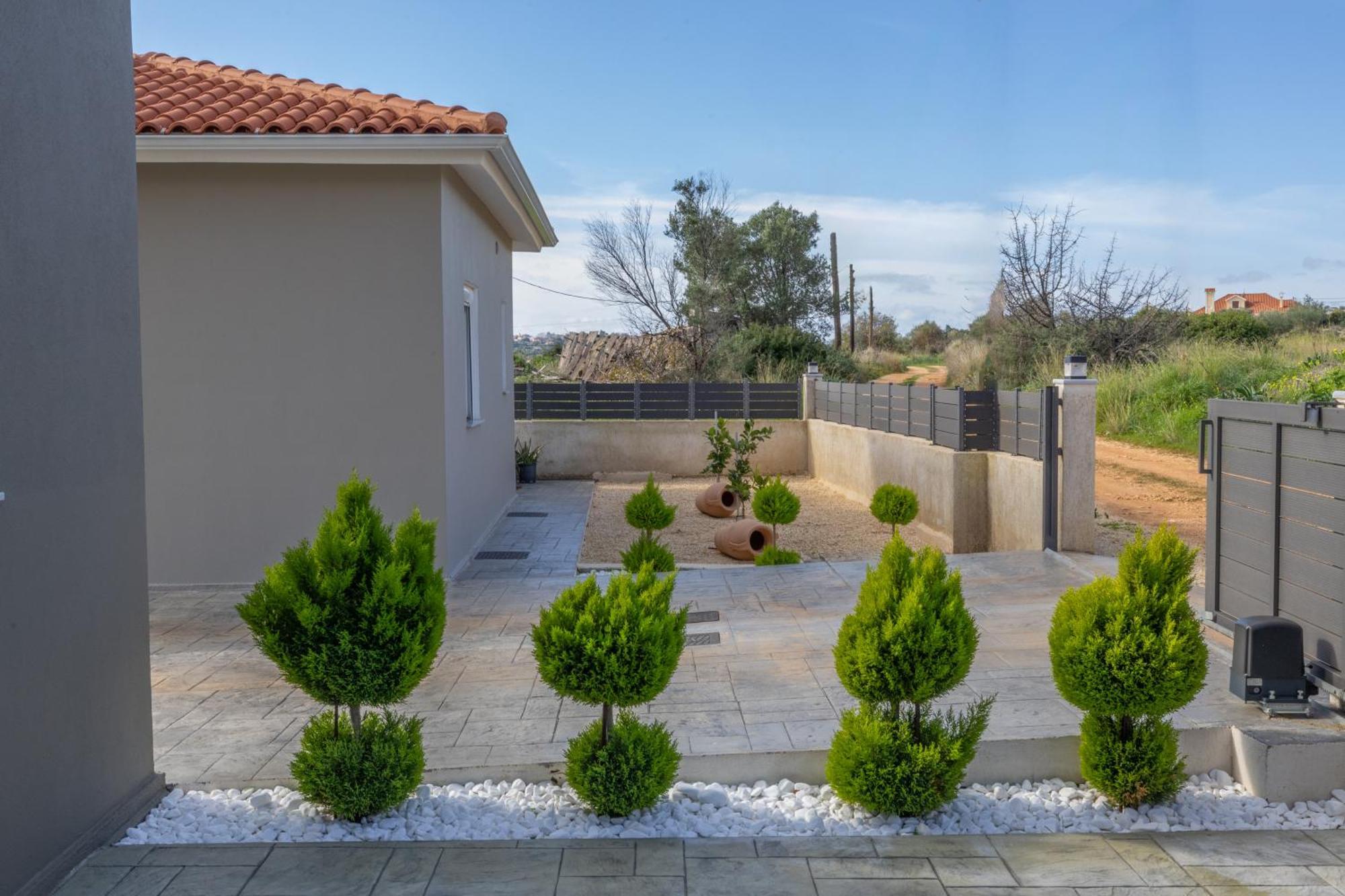 Taras Residence Karavados Exterior photo